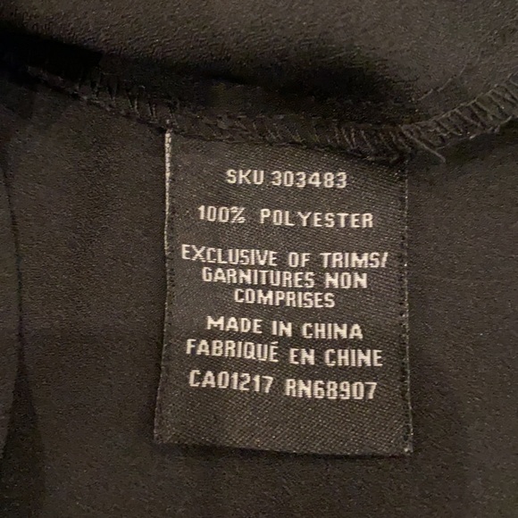 Le Chateau Dressy Sleeveless Top - Picture 8 of 9